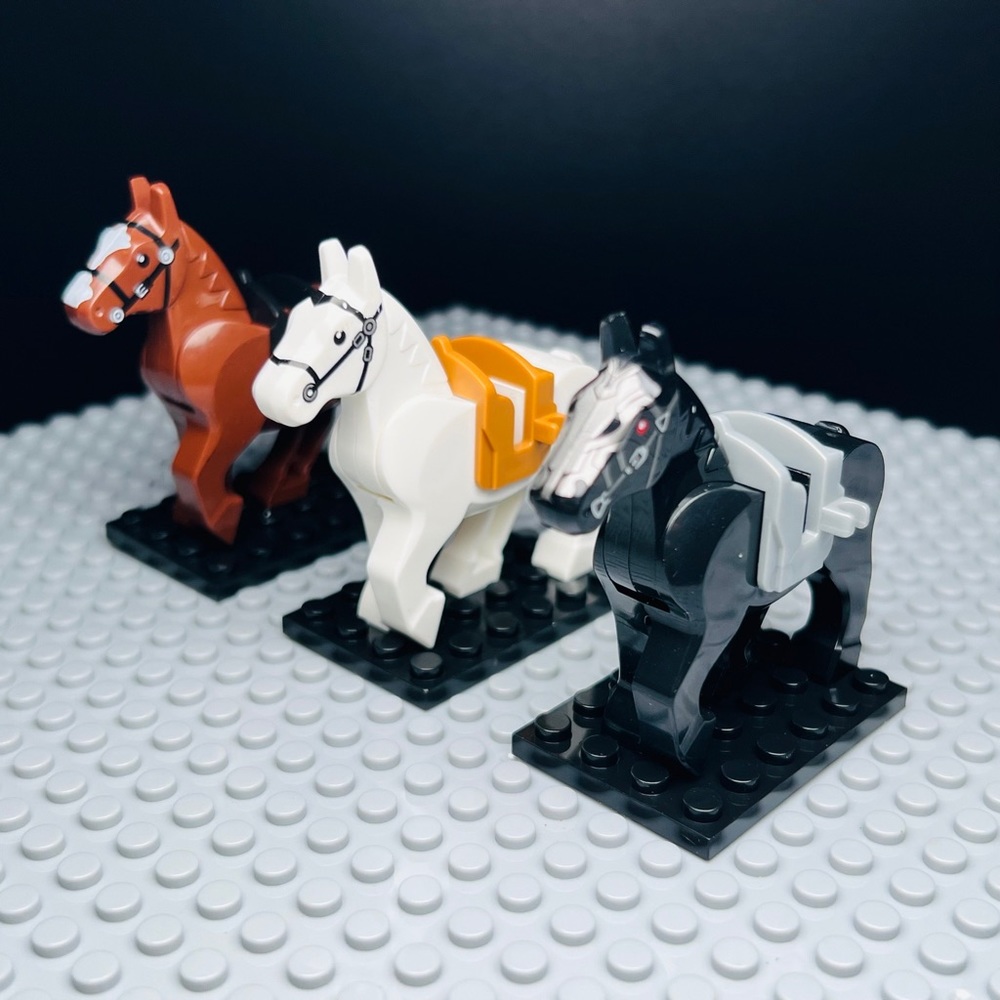 Custom Classic Knight Horse for Blocks Minifigures（3Pcs）